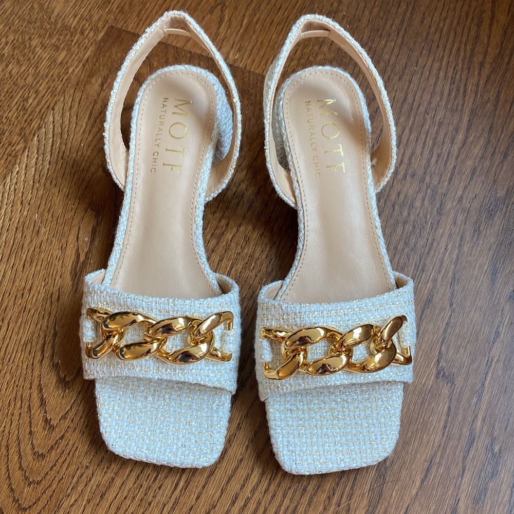 MOTF White Gold Chain Tweed Sandals - Picture 2 of 6